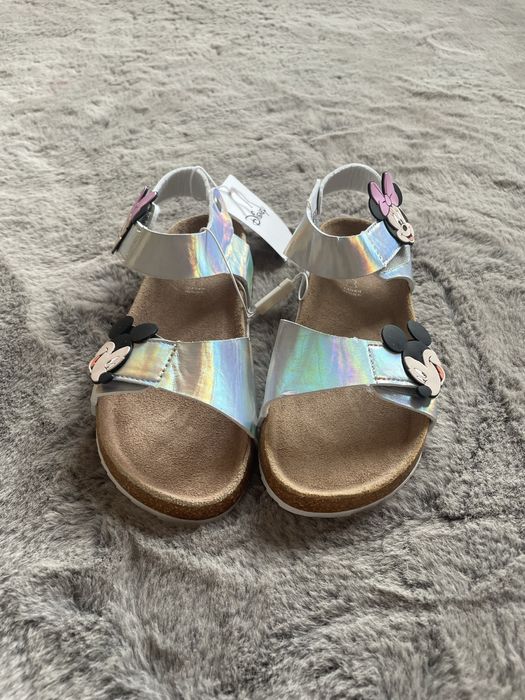 Nowe sandały Reserved r. 35