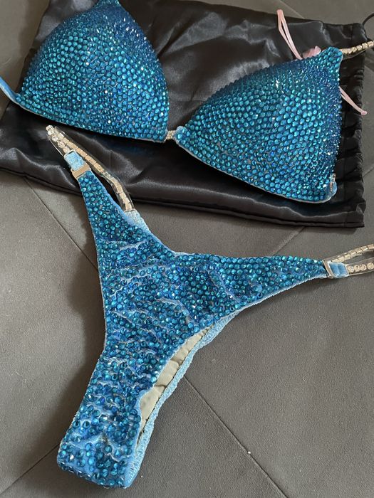 Купальник фітнес бікіні