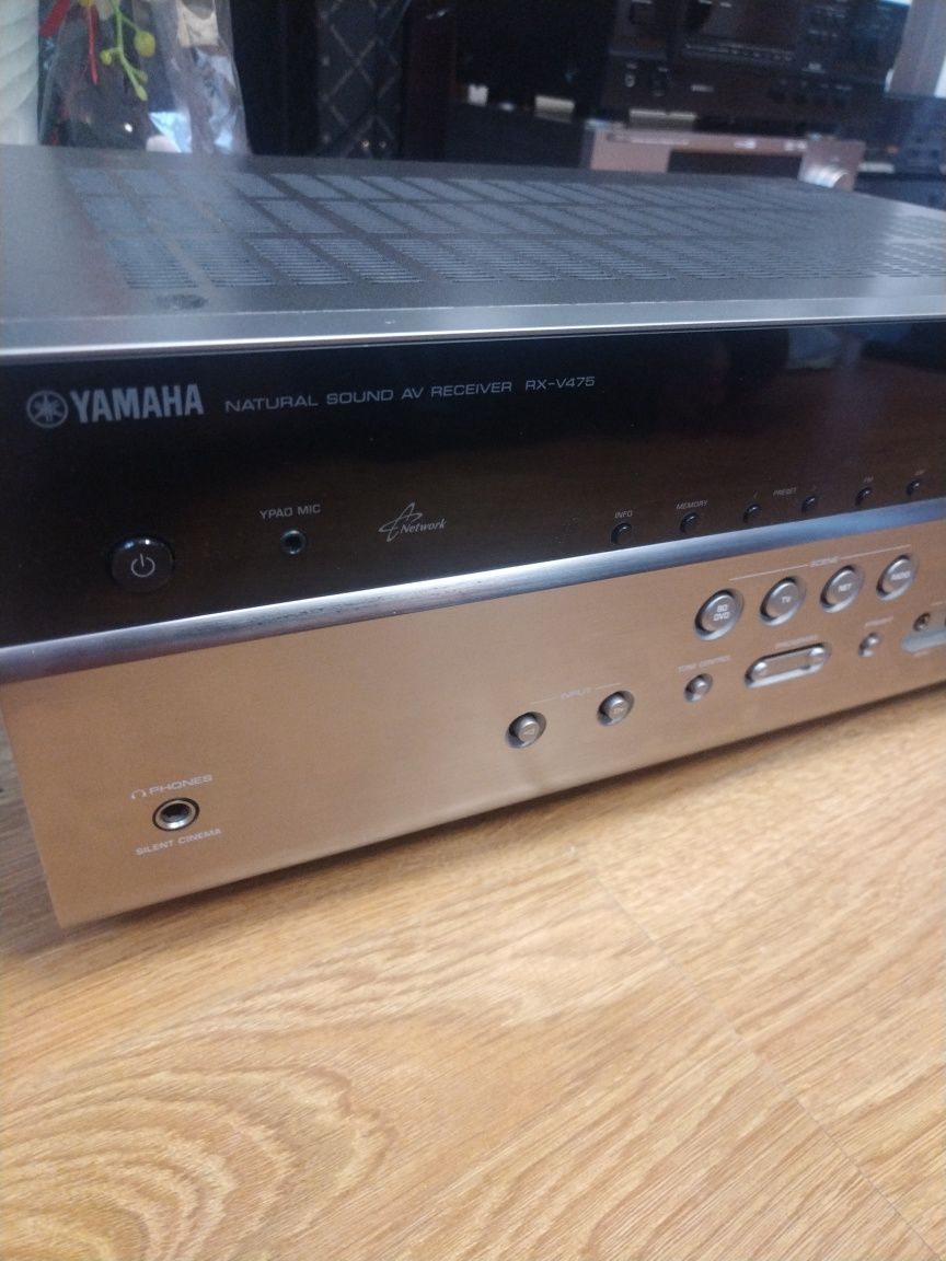Amplituner Yamaha RX-V475