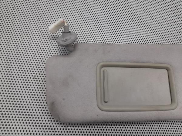 Pála de sol esquerda TOYOTA Prius Hatchback (_W2_)