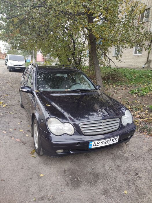 Mercedes-Benz C-Class 2005