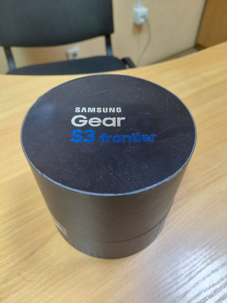 Продам годинник Samsung Gear 3