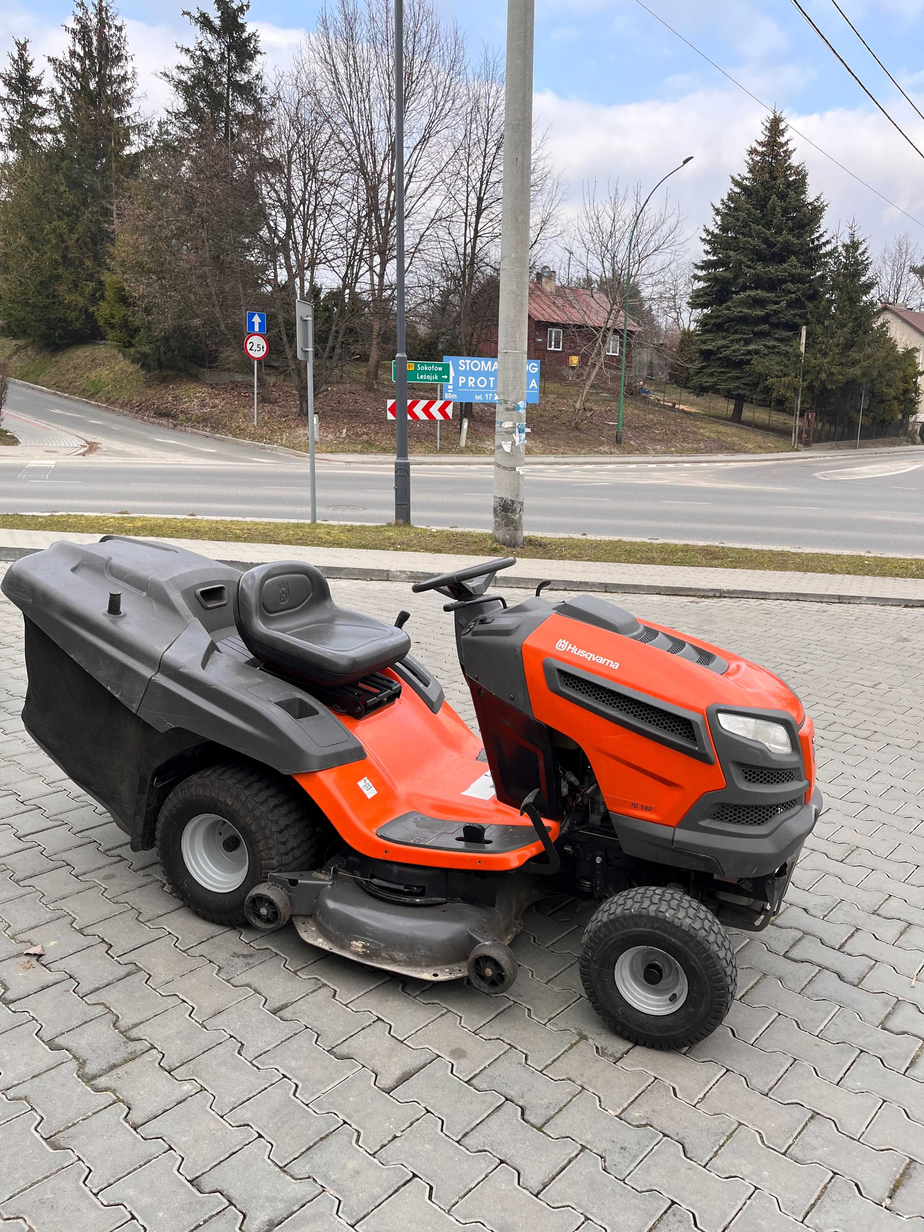 Traktor Husqvarna 20 KM Automat 2 cylindry V2 pompa Kosz RATY  !!