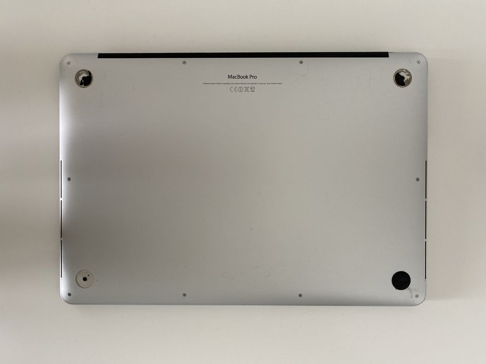 MacBook Pro Retina 15-inch 2013r. uszkodzony