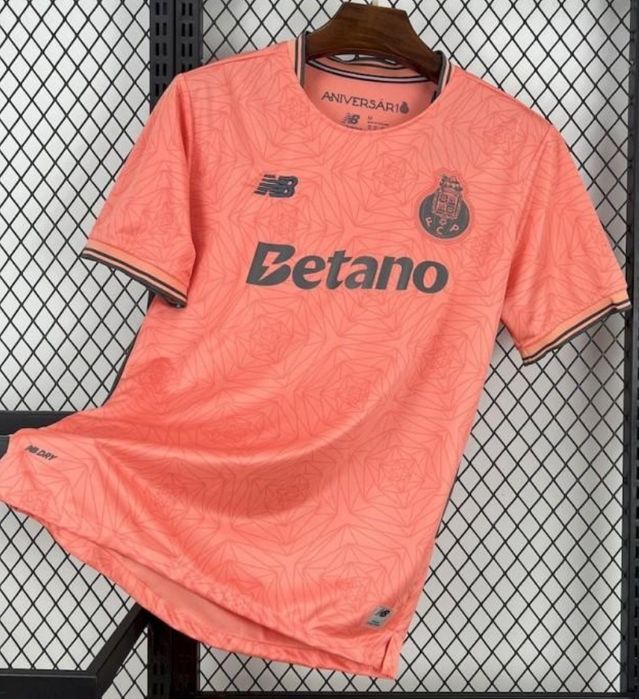 T-shirts Futebol Novas