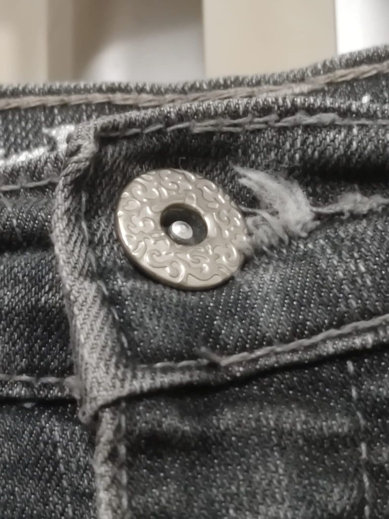 Spodnie jeansowe damskie szare 46