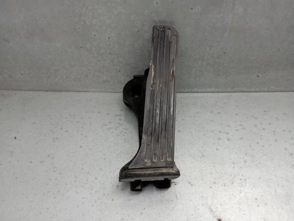 Pedal do acelerador VOLKSWAGEN Golf V (1K1)