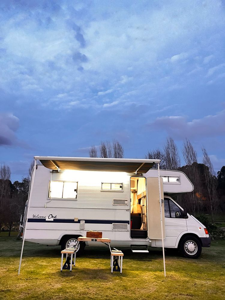 Autocaravana Ford Transit Chausson Bifuel de Fábrica