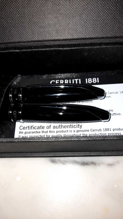Conjunto caneta e lapiseira da marca Cerruti