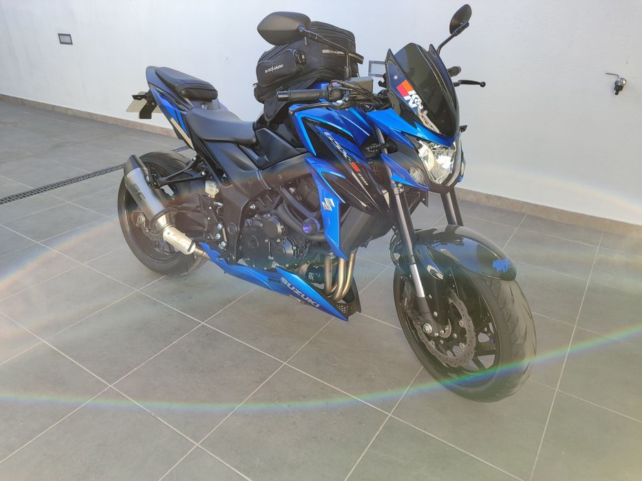 Mota Suzuki gsxs 750