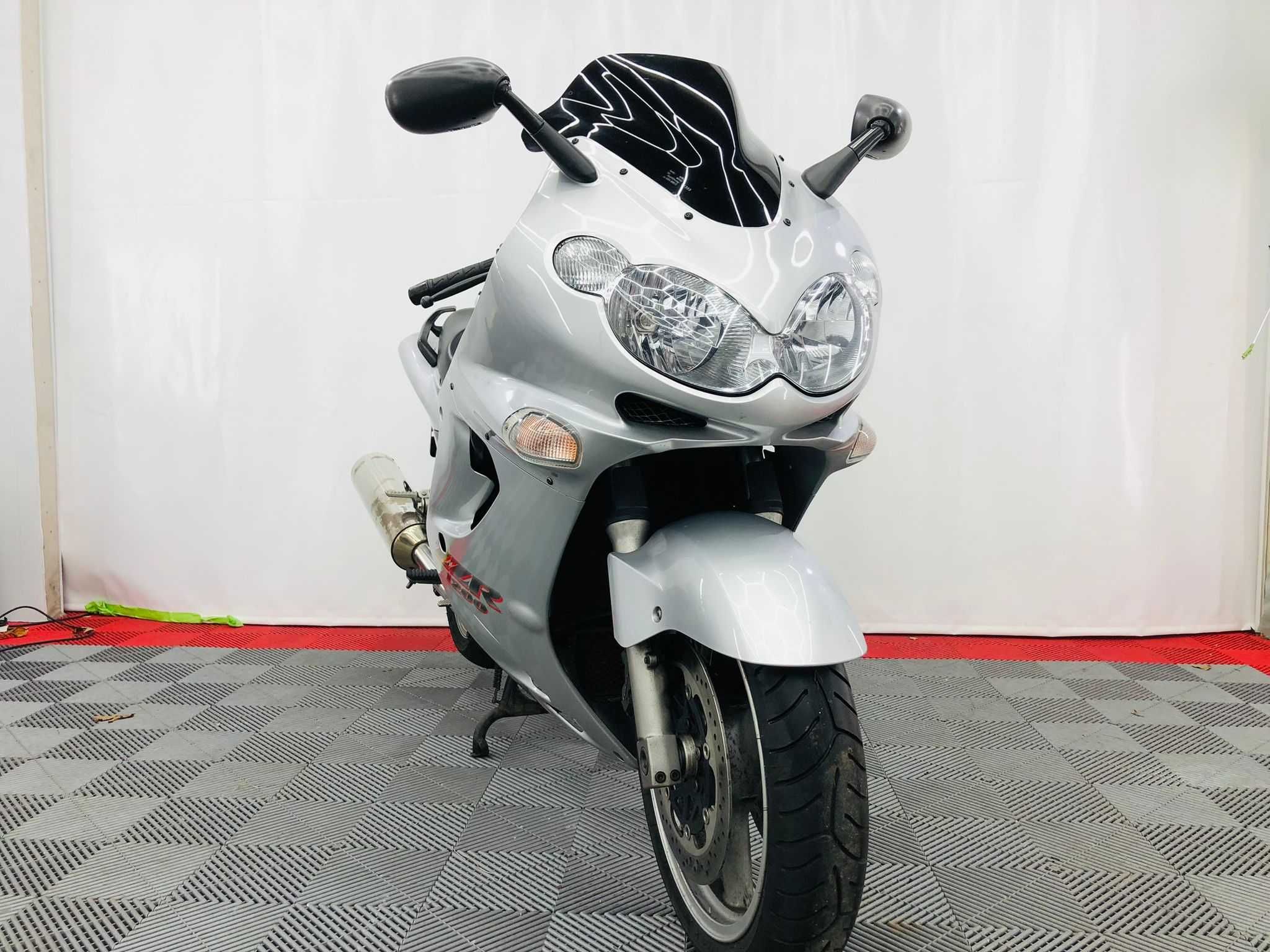 Kawasaki ZZ-R 1200 04/2002 64.166km WARSZAWA-WAWER zarejestrowany w PL