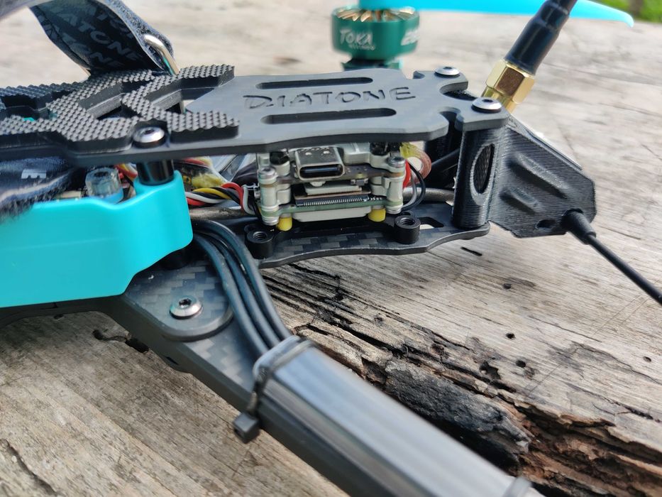 FPV Diatone Roma F7 6S RunCam Mamba Air Unit 120 FPS TBS дрон 7 дюймів