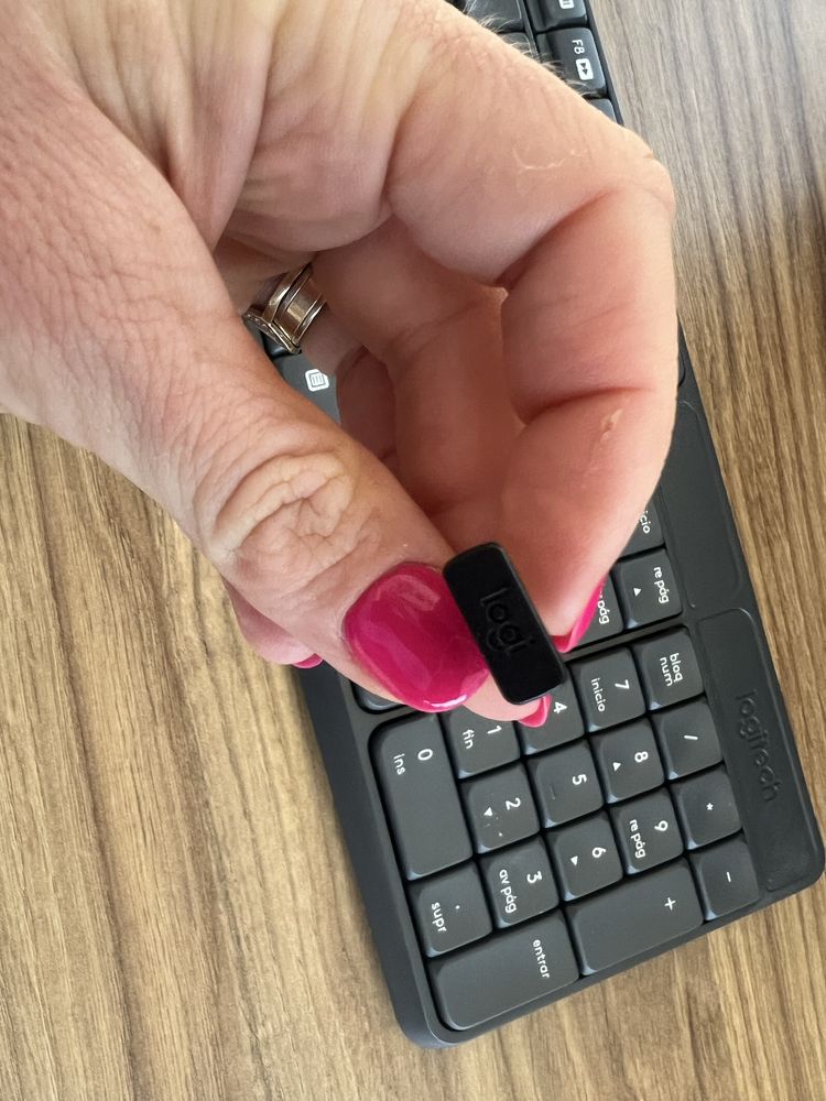 Zestaw bezprzewodowy klawiatura + mysz Logitech MK235 szary
