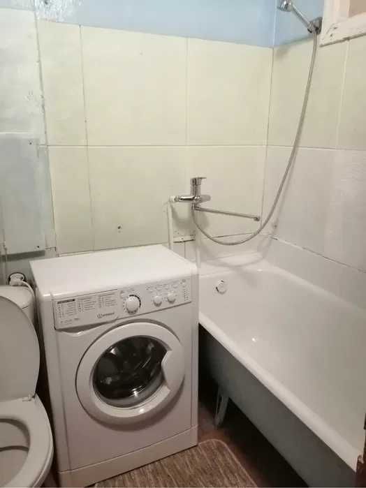 Здам однокімнатну квартиру-студию на Лісовому масиві.