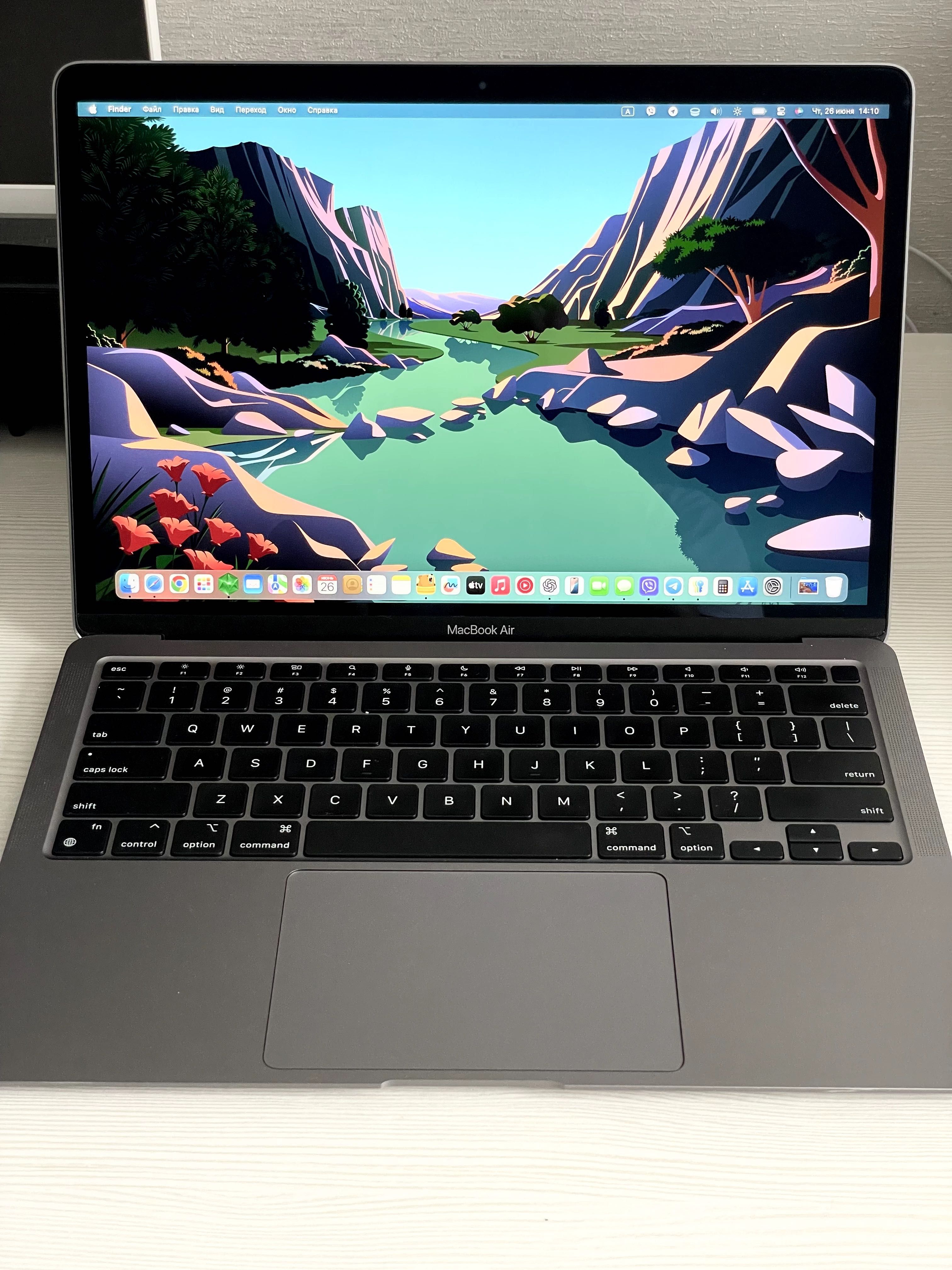 Apple Macbook Air 13 2020 M1 (8/256gb) Space Gray