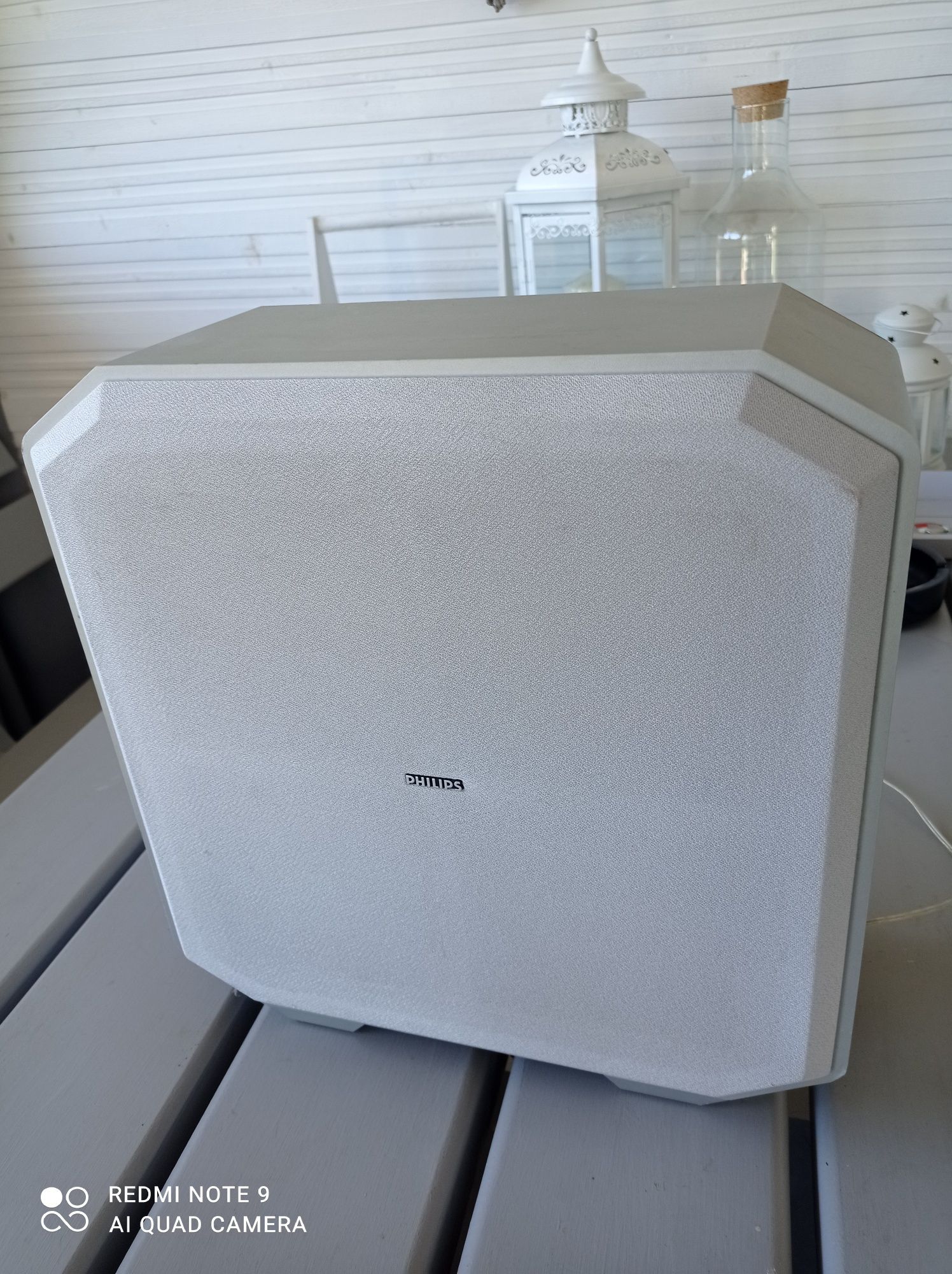 Subufer Philips.