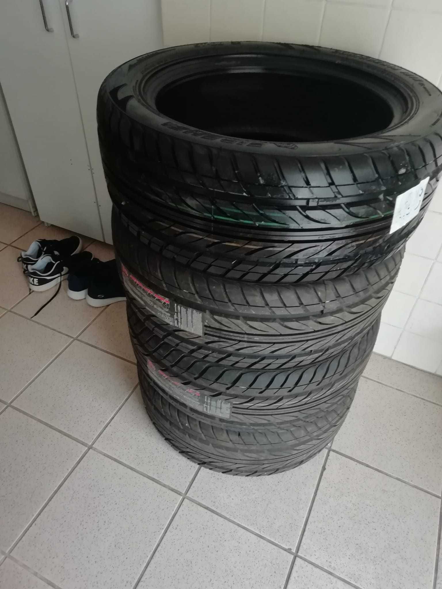 Pneus Novos 235 50 R18