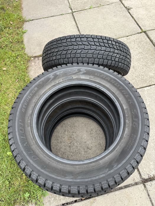225-65-17. DUNLOP  Grandtrek  SJ6