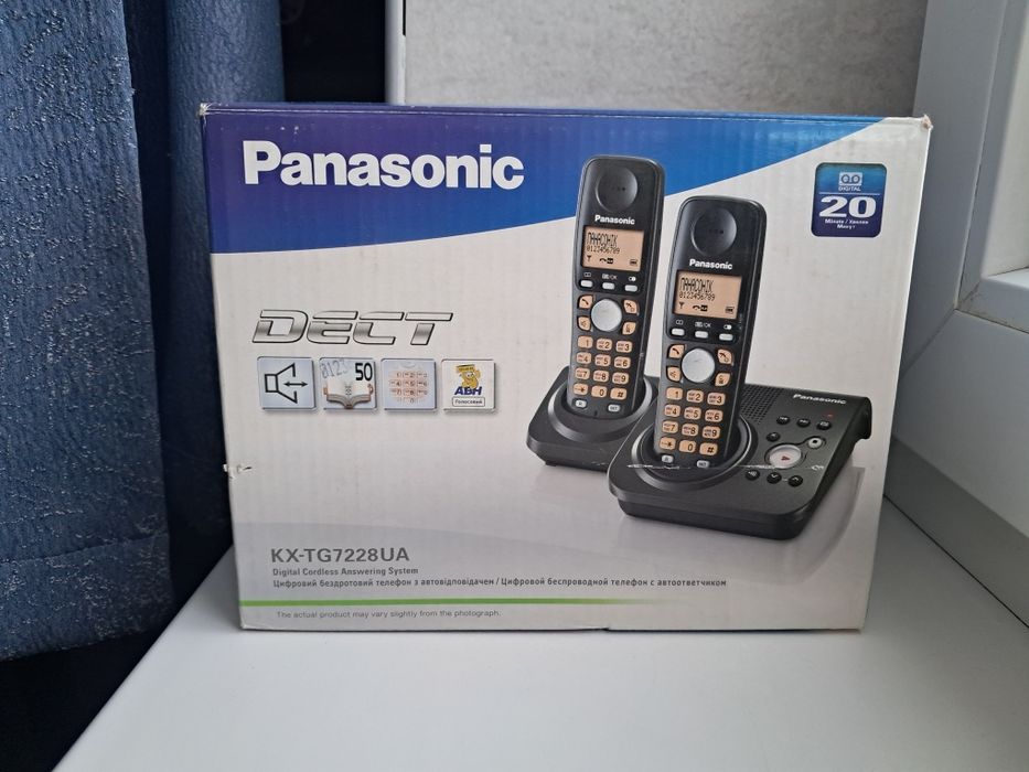 Panasonic KX-TG7228UA — новий телефон із автовідповідачем