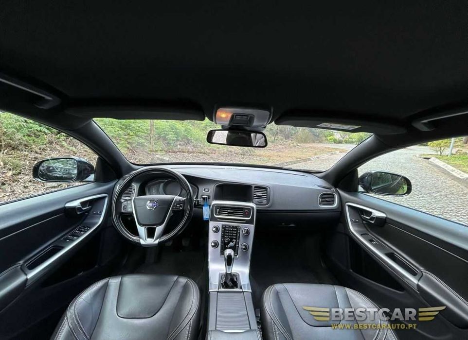 Volvo V60 2.0 Momentum