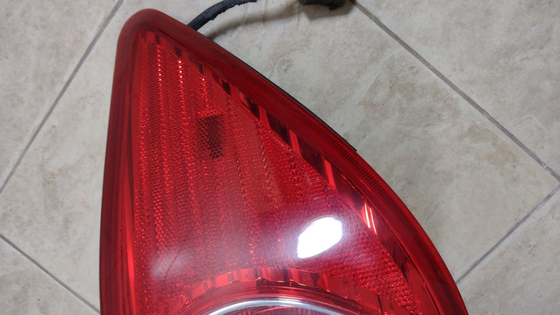 Chevrolet epica lampa prawy tył wysyłka OLX sedan