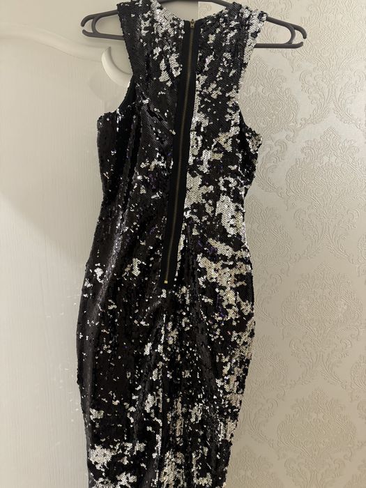 Продам нарядное вечернее платье