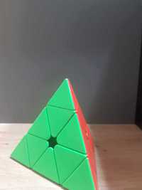 Kostka Rubika Pyraminx