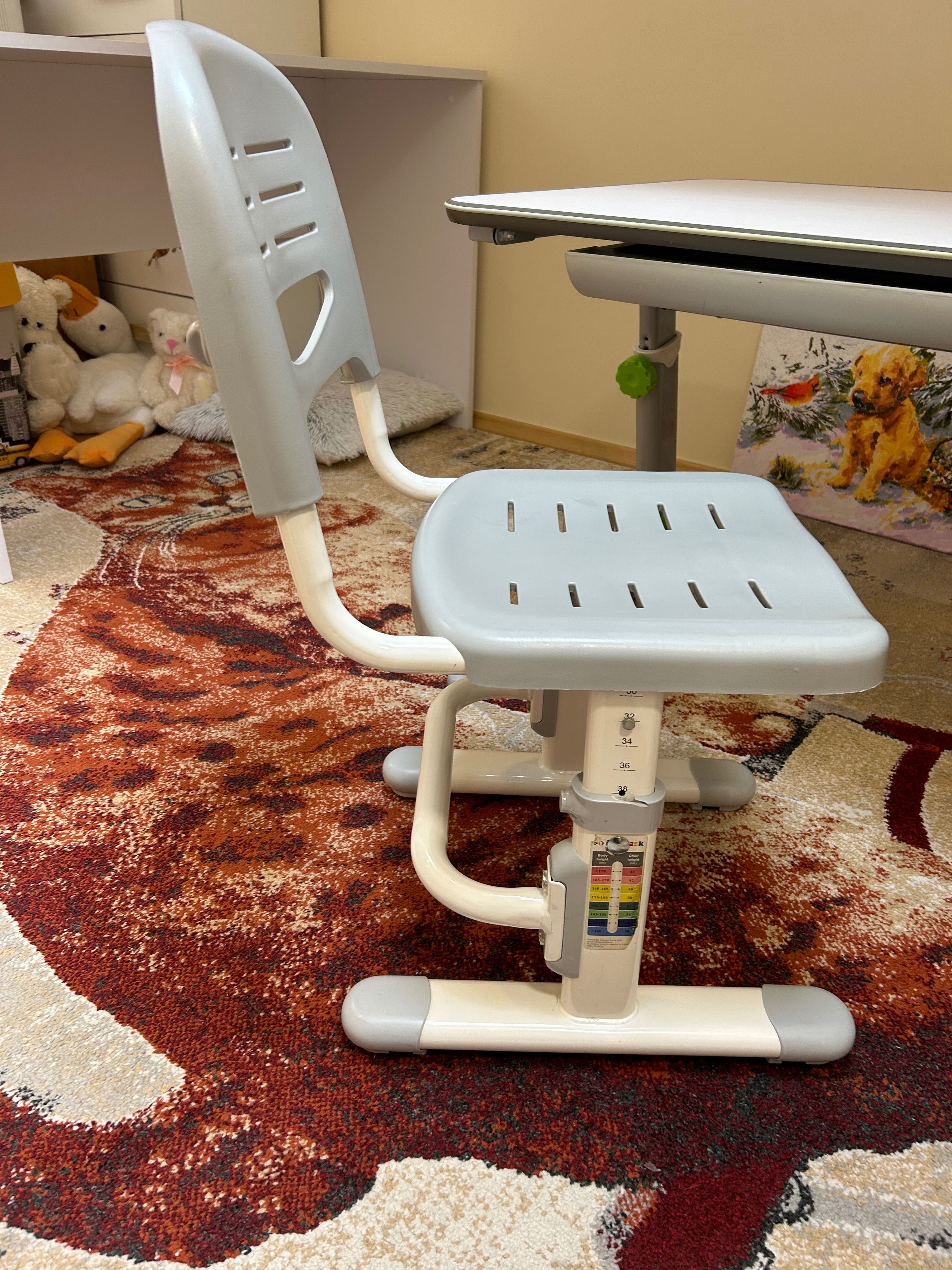 Biurko dla dziecka Mayer, ergonomiczne, regulowane