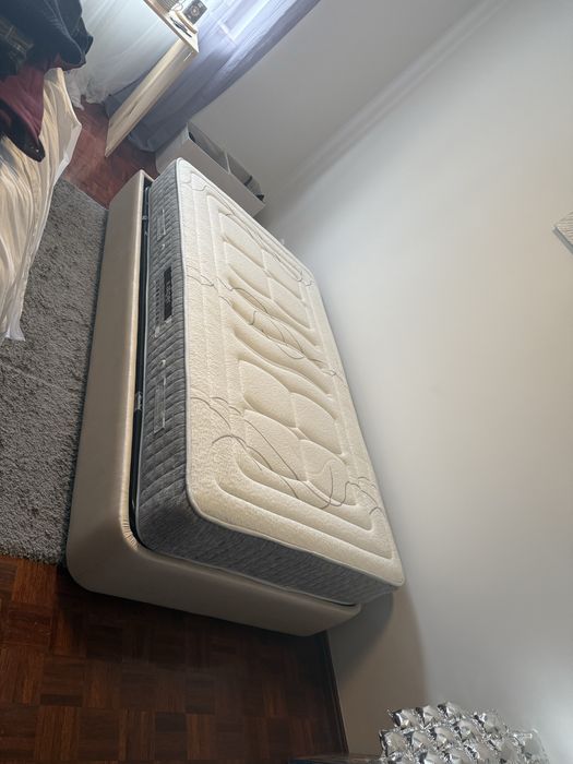 Cama de solteiro + colchão