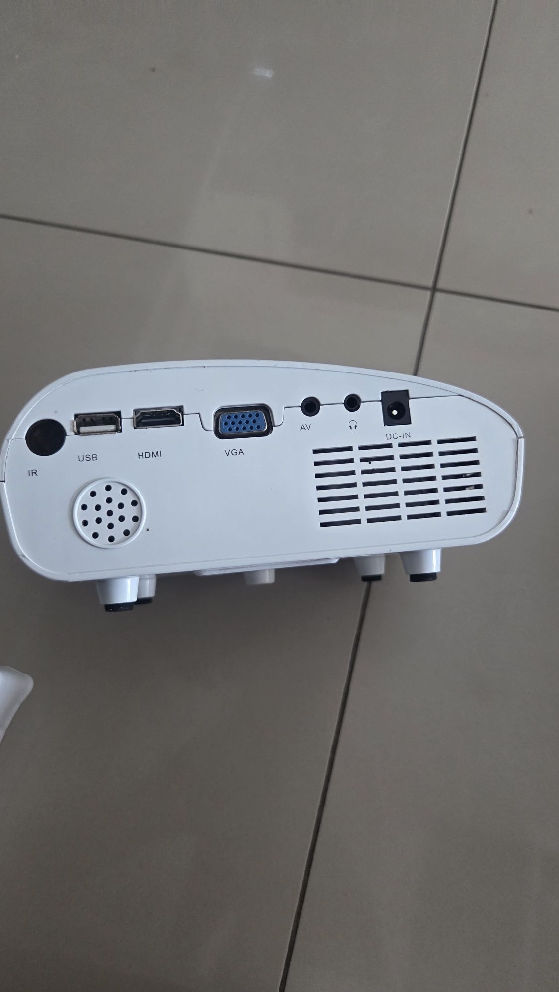 Світлодіодний проєктор Mini Led Projector RD-802