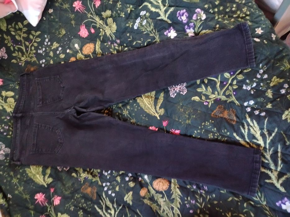 Dzinsy czarne F&F r 40