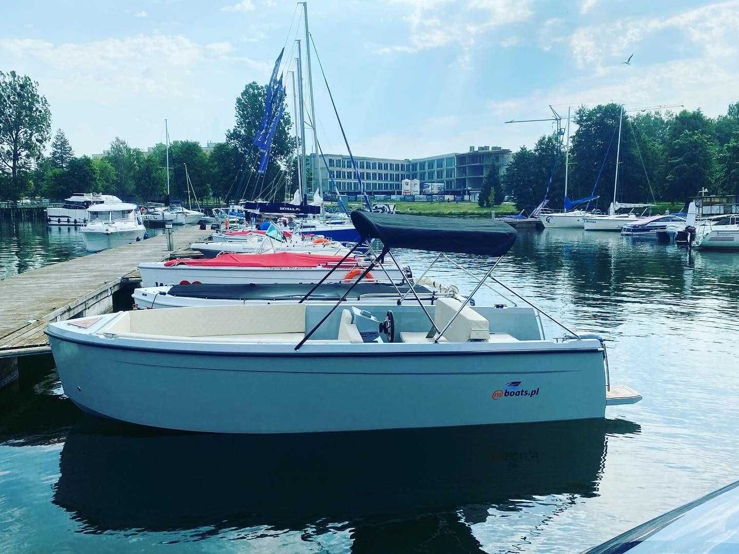 Łódź motorowa nowa na zamówienie Falon 560