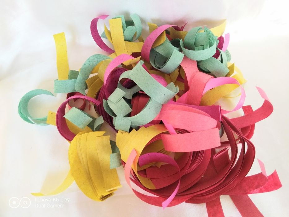 Серпантин-конфетті паперовий