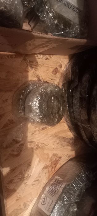 запчастини до бортового редуктора  JCB  JS