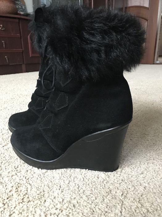 Зимові ботинки жіночі