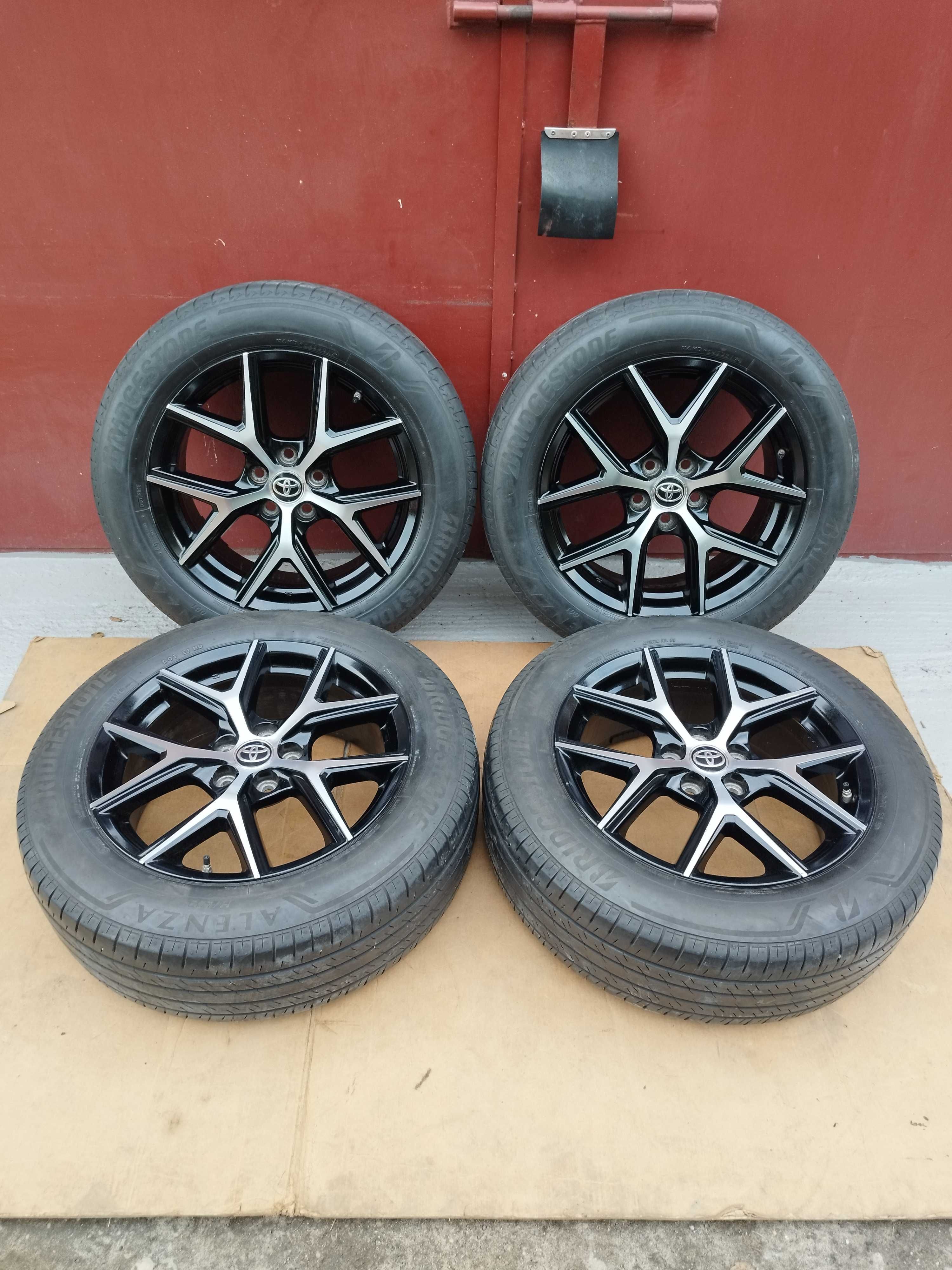 Piękny Komplet koła Lato 225/60R18 oryginał TOYOTA RAV-4 czujniki