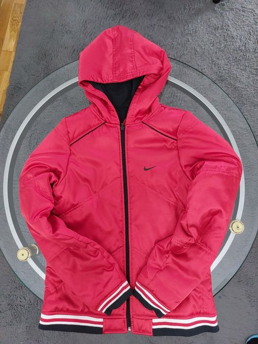 Sprzedam kurtkę Nike