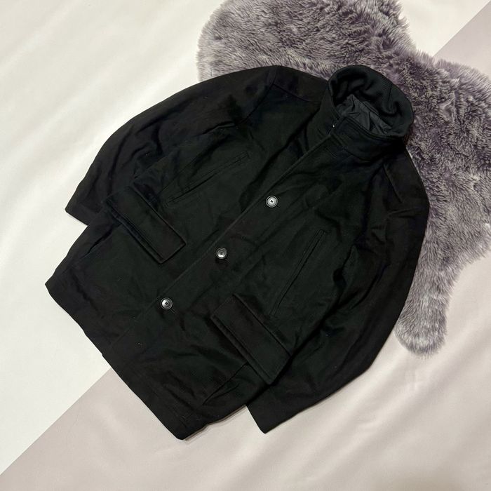 Зимова куртка пальто Hugo Boss М розмір 00184