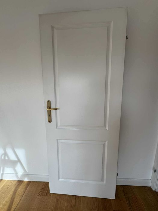 Drzwi wewnętrzne białe