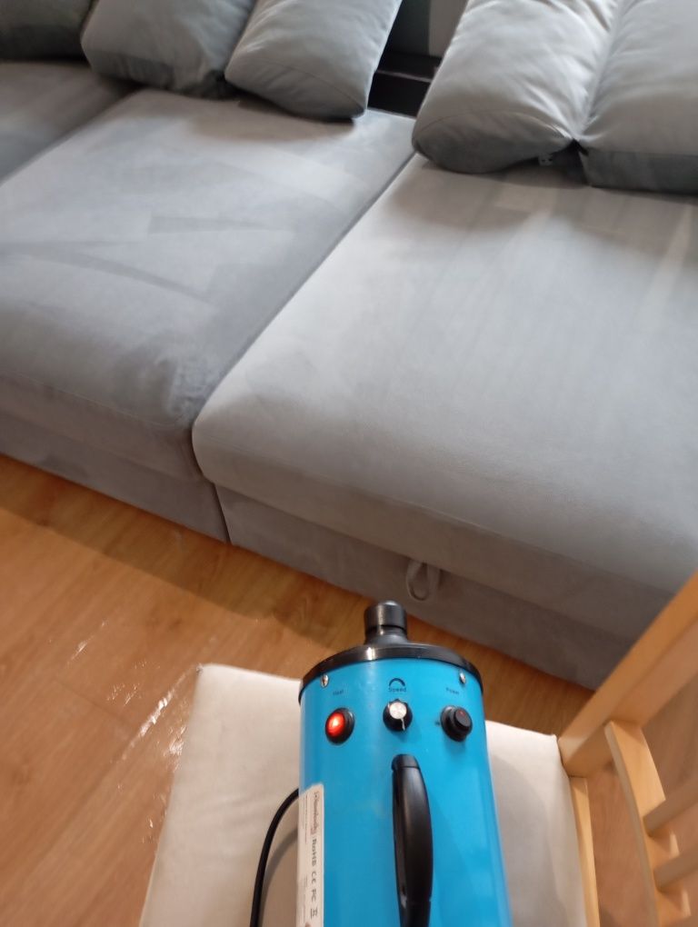 Limpeza de sofás colchões carpetes e outros