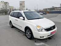 KIA Grand Carnival 8+1 мест 2.2 дизель, автомат 2013 год (на коже)