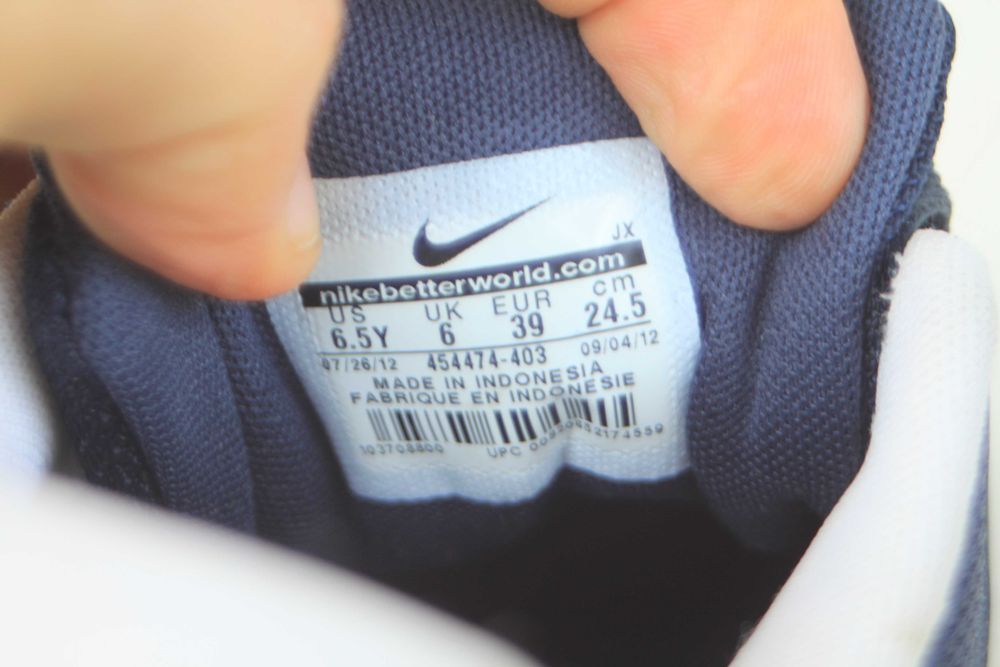 Кросівки Nike Lykin 11 оригінал 39р кроссовки