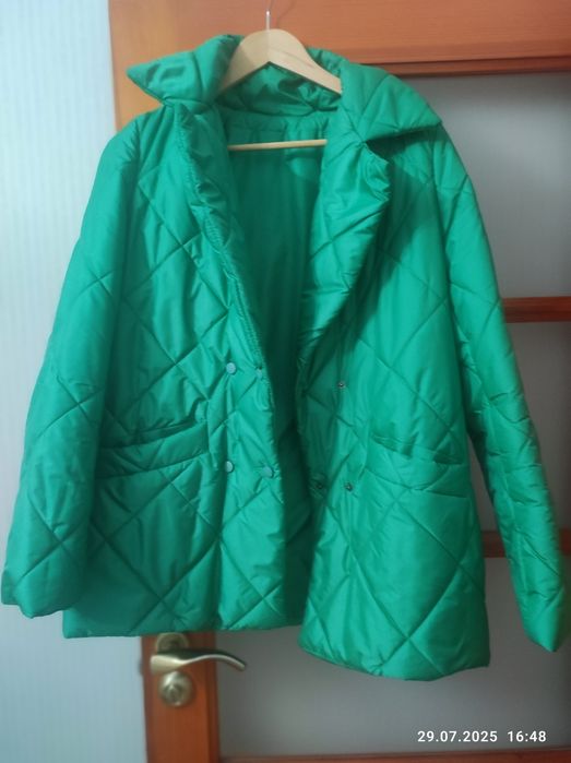 Куртка тепла осінь