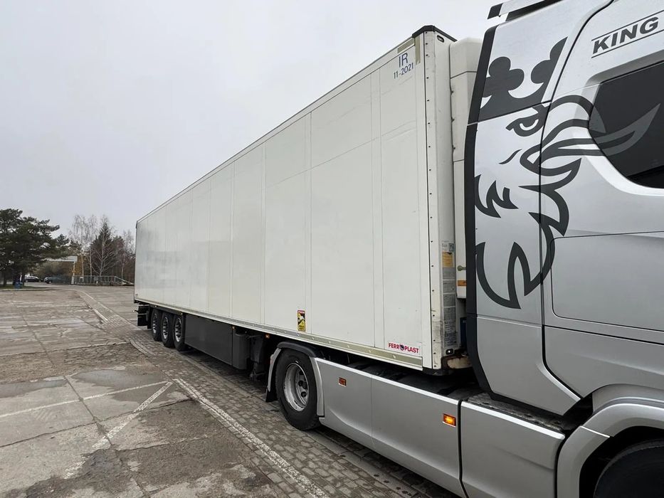 Schmitz Cargobull Chłodnia Thermo king SLXe300  Gruba ściana 7 cm, standart 2,65m, Thermo king