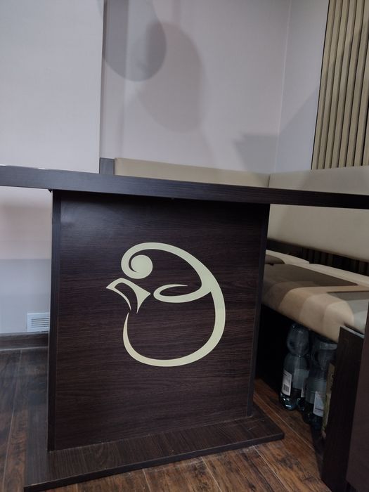 Stół z siedliskiem