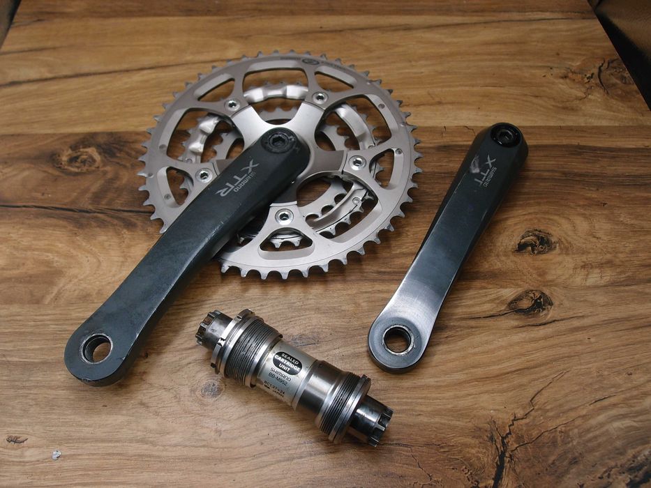 korba rowerowa Shimano XTR FC-M952 VIA Japan szarak + suport BB-M952