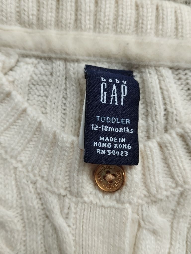 Sweterek mięciutki Gap r.80