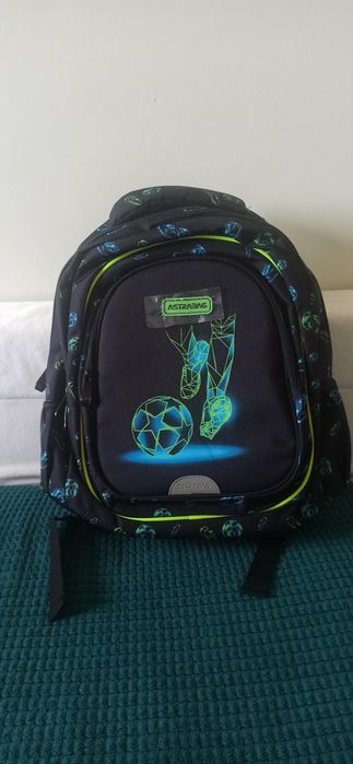 Рюкзак шкільний , ортопедична спинка