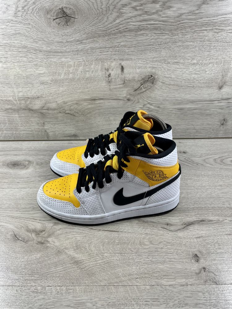Jordan 1 жіночі кросівки