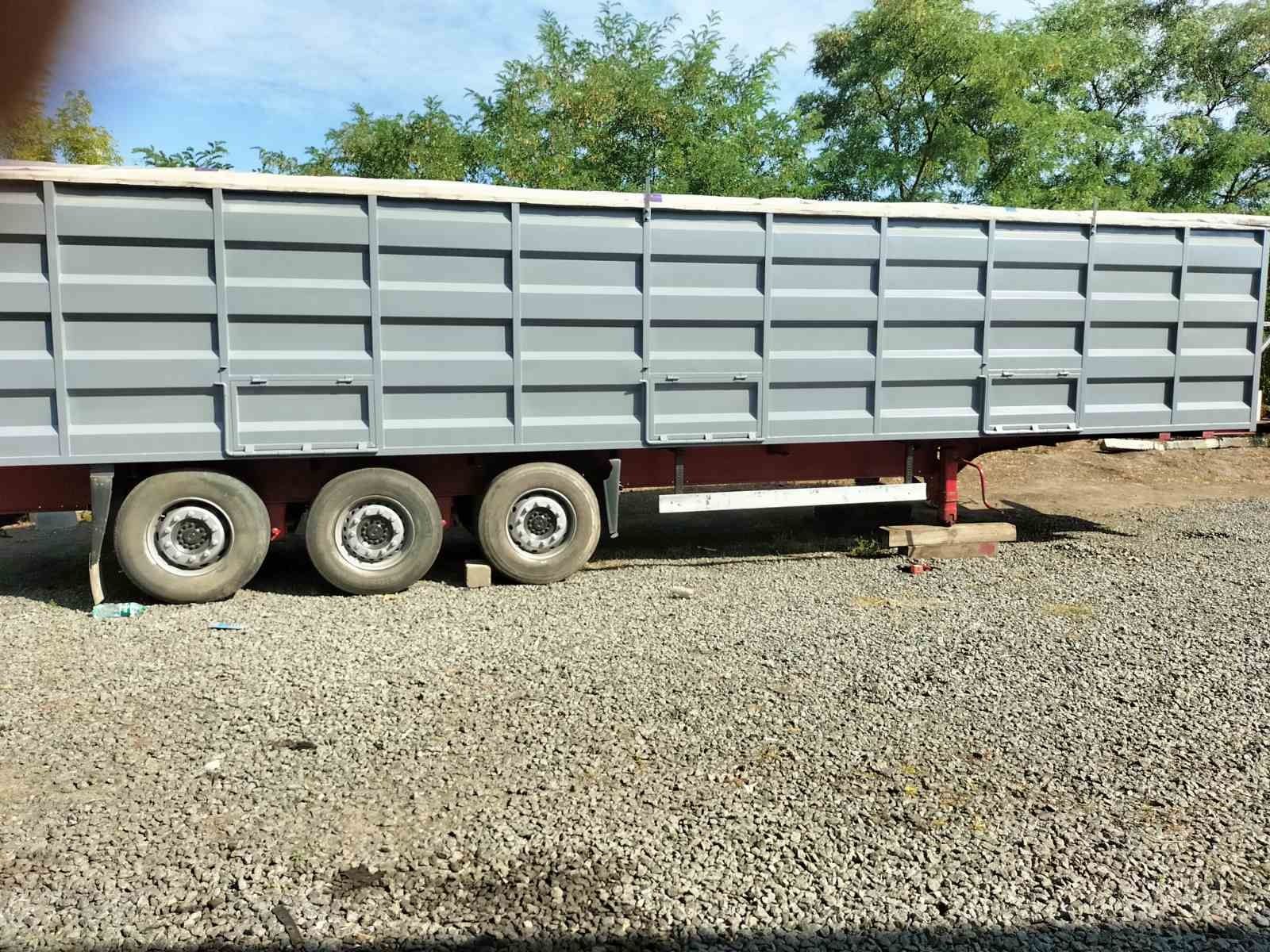 Напівпричіп Schmitz SCS 24